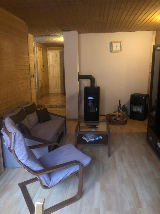 Vila chata u certovych hlav Zelizy Exteriér fotografie